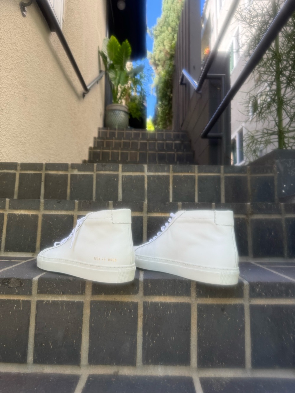 NEW Common Projects Men’s Achilles Hitop Leather Sneakers (White, M-11US/44IT) - Picture 7 of 12